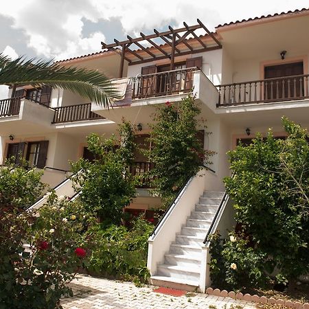 Morfoula Aparthotel Vaterá Kültér fotó