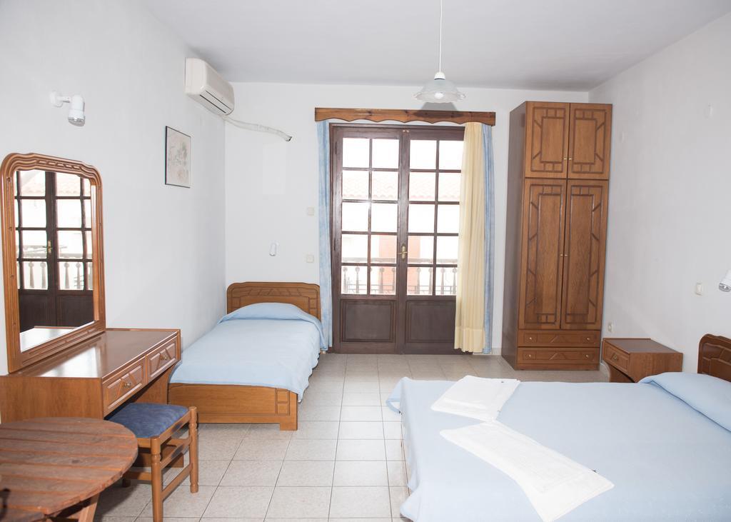 Morfoula Aparthotel Vaterá Szoba fotó