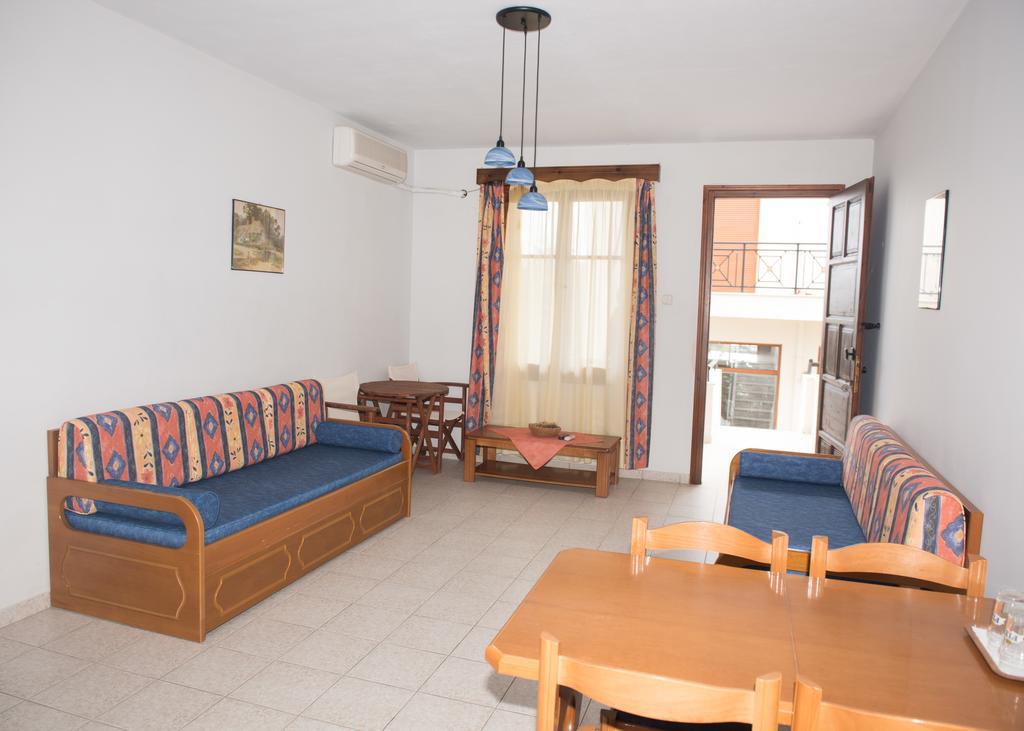 Morfoula Aparthotel Vaterá Szoba fotó